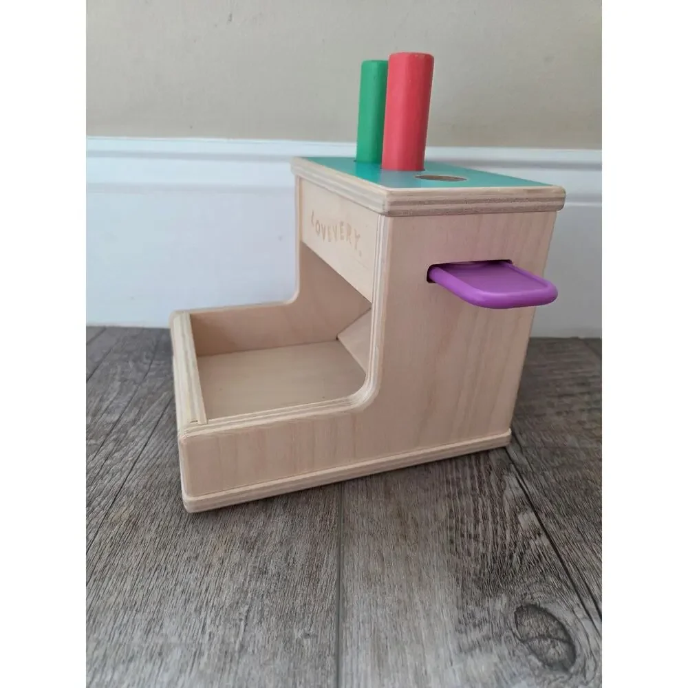 Lovevery Wooden Peg Drop Box - The Thinker Play Kit Montessori Learning Toy